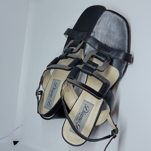Diane B Milano 2507 strap sandals 11 - Picture 2 of 4